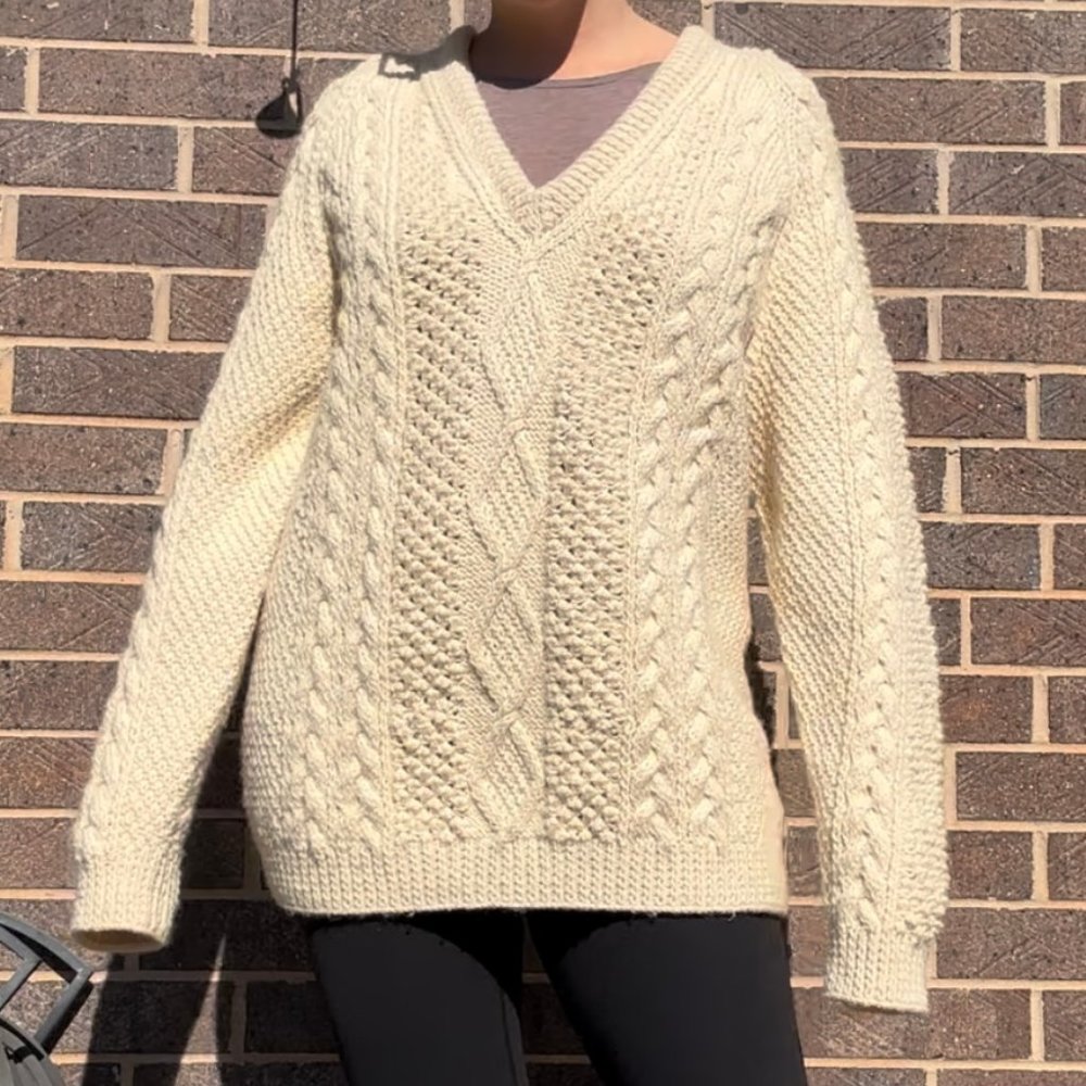 Kates Originals Wool Made in Ireland Cable Knit Tunic Sweater V Neck XL-XXL ?